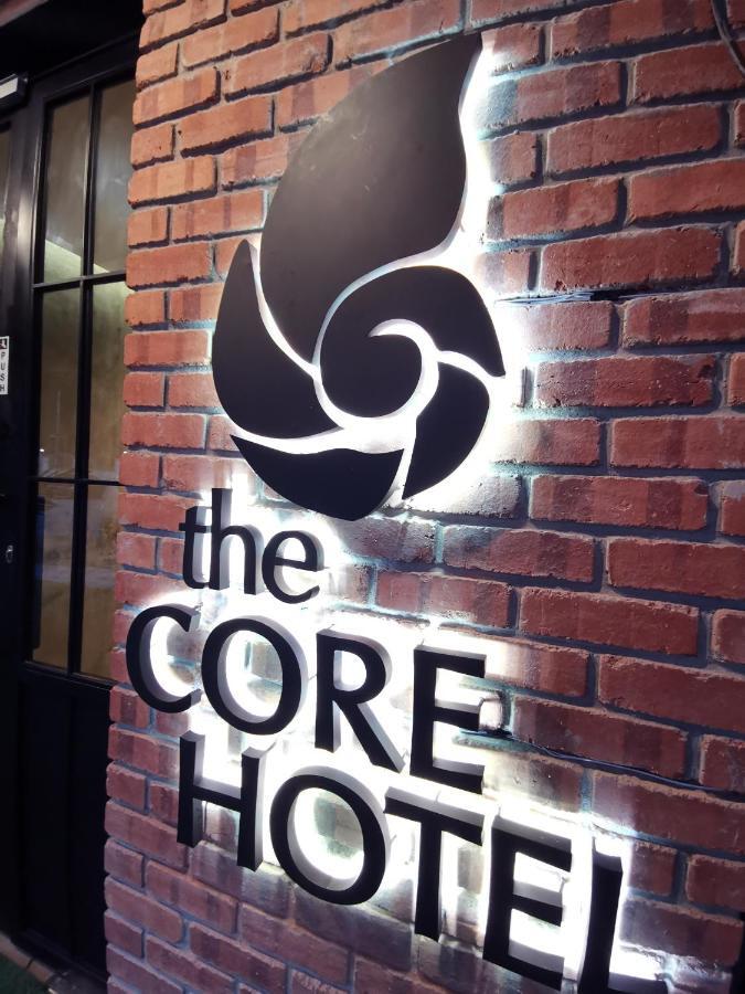 The Core Hotel Subang Jaya Exteriör bild